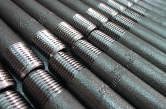 Hinh anh can canh hang loat kep ren (pipe nipple) noi ong thep den carbon theo